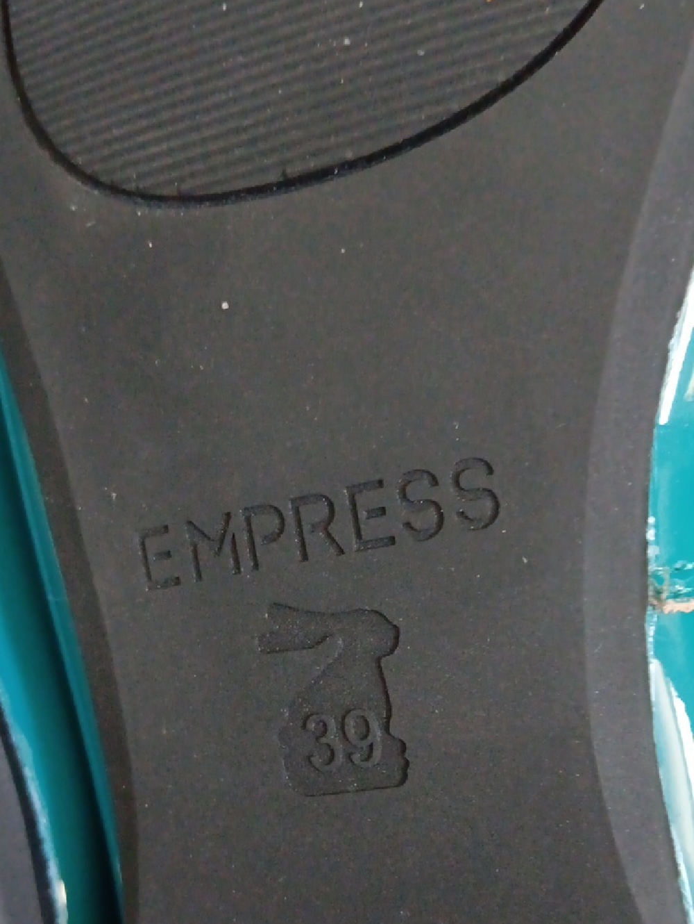 EMPRESS(AUSTRALIA)..SIZE 39 NEW!! - Picture 6 of 7